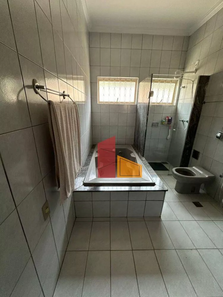 Casa, 4 quartos, 268 m² - Foto 5