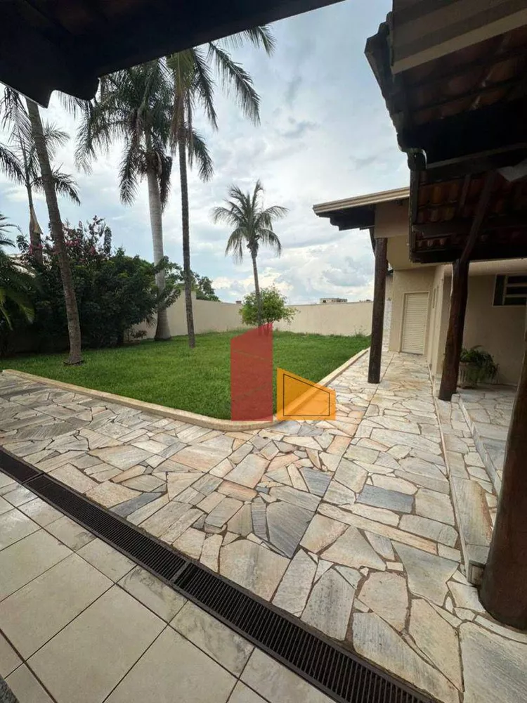 Casa, 4 quartos, 268 m² - Foto 11