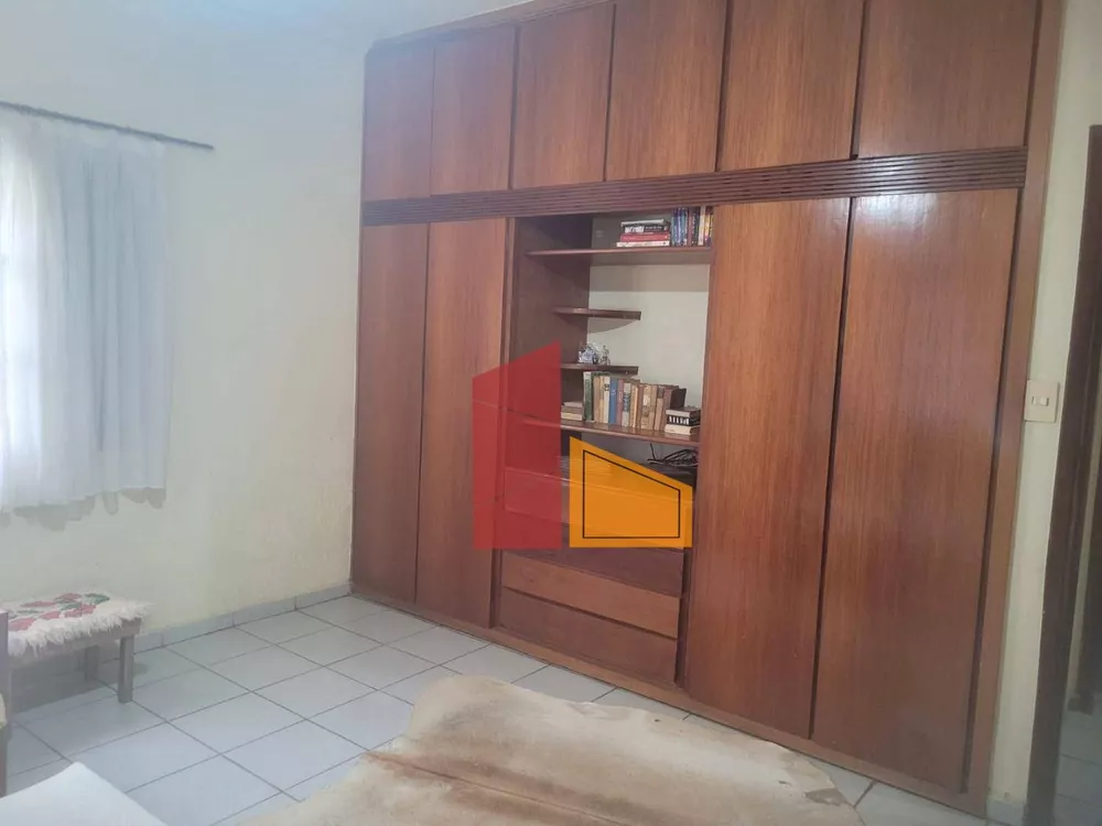 Casa, 3 quartos, 260 m² - Foto 4