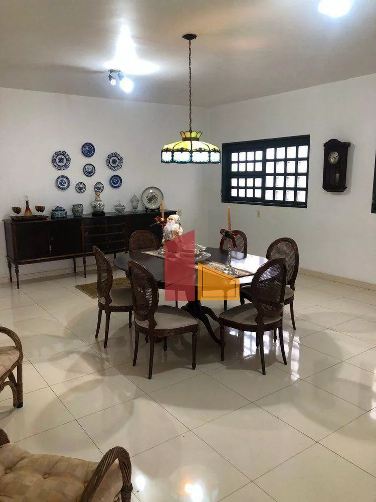 Casa, 5 quartos, 3 m² - Foto 8