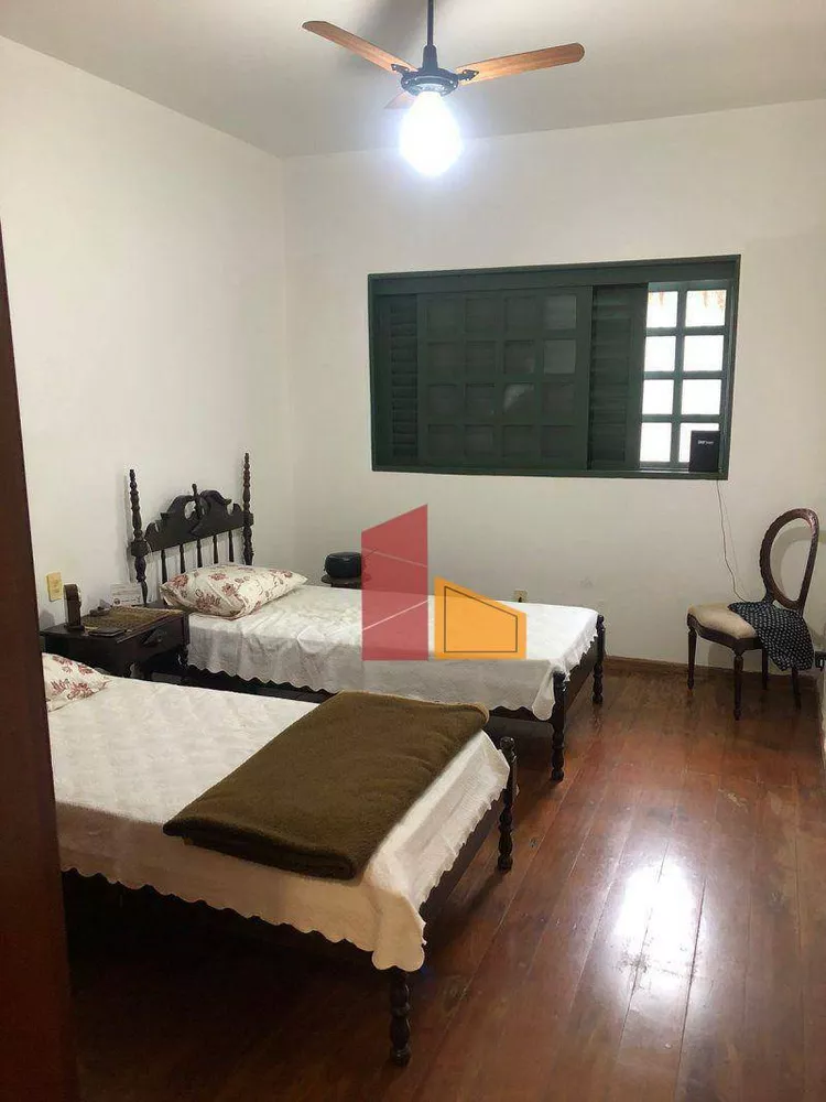 Casa, 5 quartos, 3 m² - Foto 19