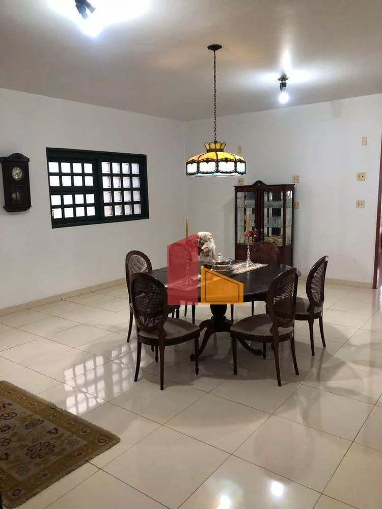 Casa, 5 quartos, 3 m² - Foto 7