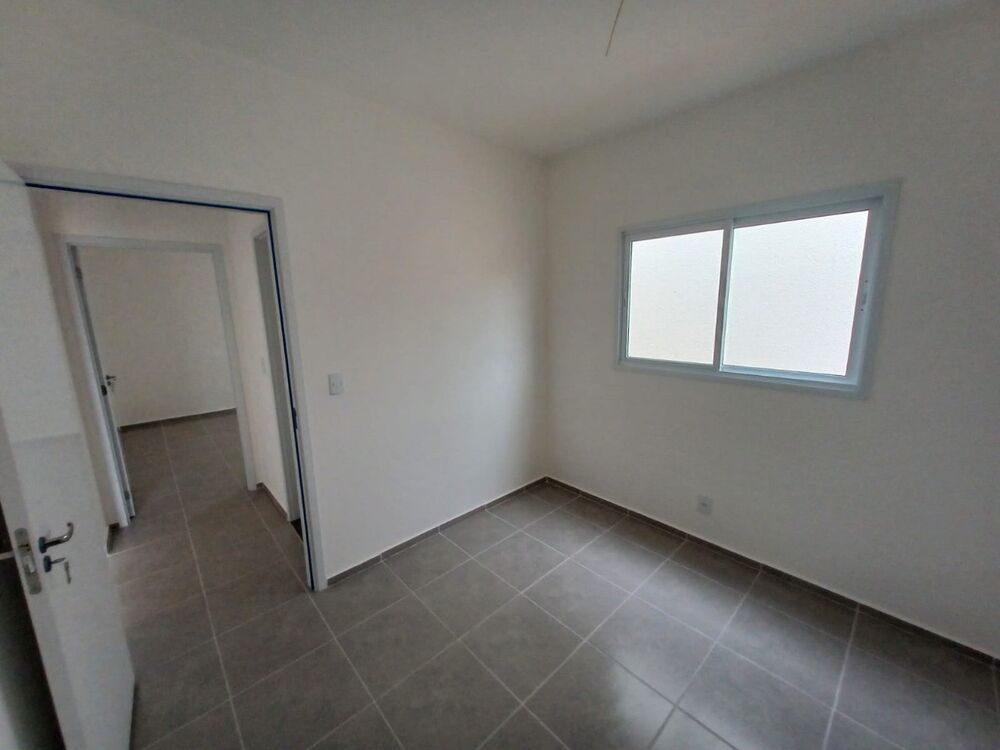 Casa à venda com 2 quartos, 50m² - Foto 8