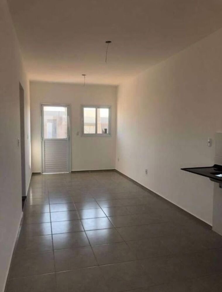Casa à venda com 2 quartos, 50m² - Foto 12