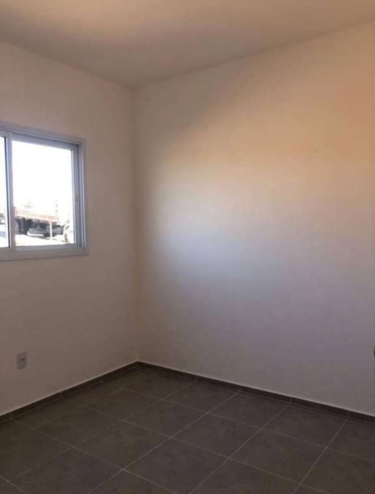 Casa à venda com 2 quartos, 50m² - Foto 7