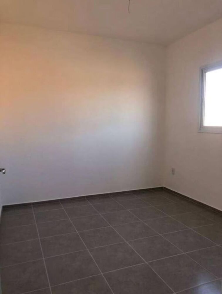 Casa à venda com 2 quartos, 50m² - Foto 5