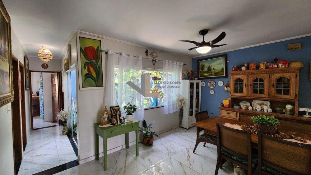 Sobrado, 4 quartos, 250 m² - Foto 1