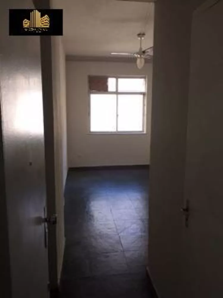 Apartamento à venda com 1 quarto, 30m² - Foto 3