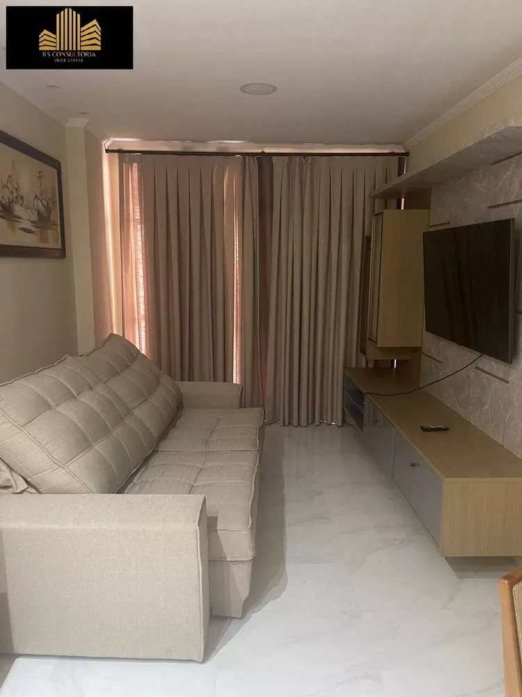 Apartamento à venda com 3 quartos, 1200m² - Foto 1