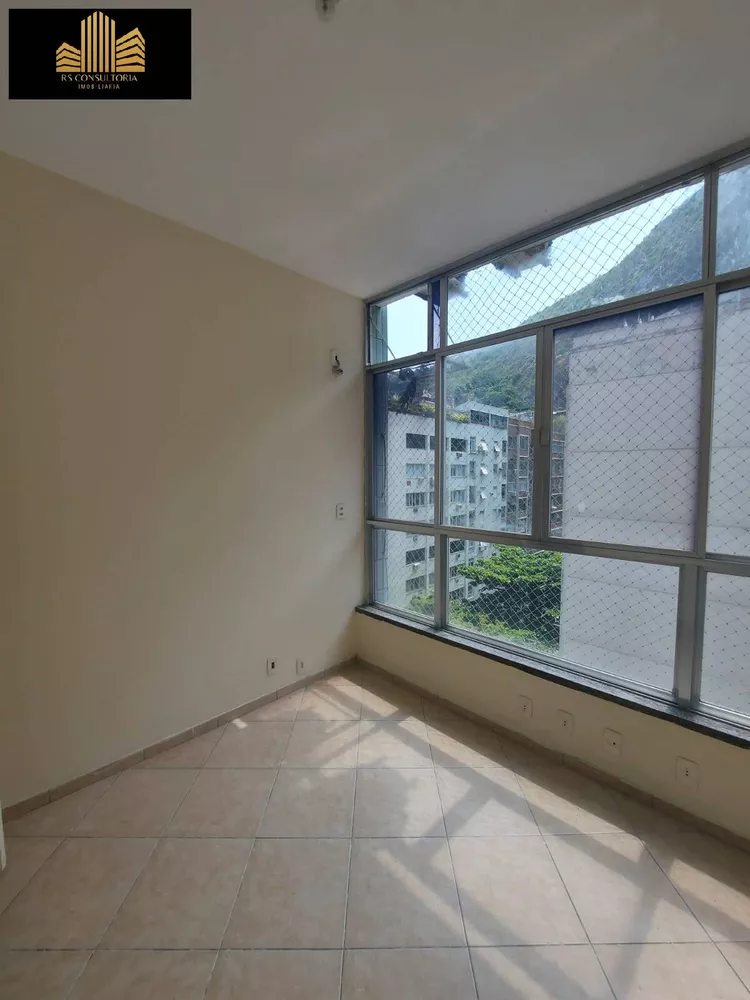 Apartamento para alugar com 3 quartos, 95m² - Foto 2