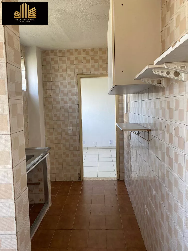 Apartamento à venda com 2 quartos, 43m² - Foto 13