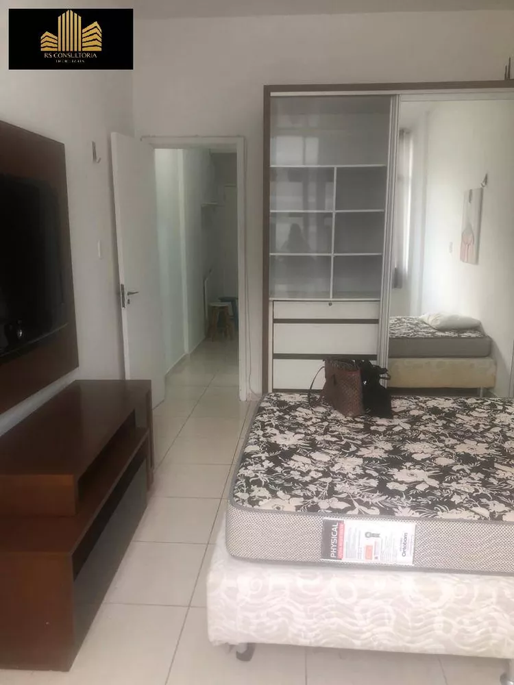 Apartamento à venda com 1 quarto, 40m² - Foto 2