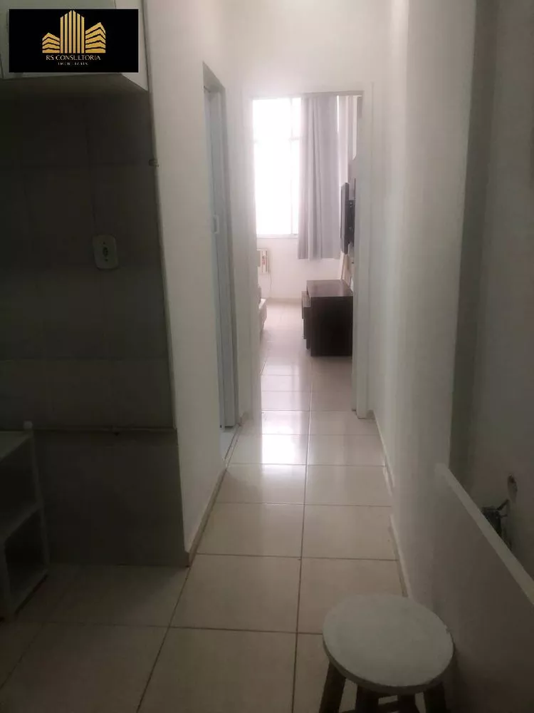 Apartamento à venda com 1 quarto, 40m² - Foto 11