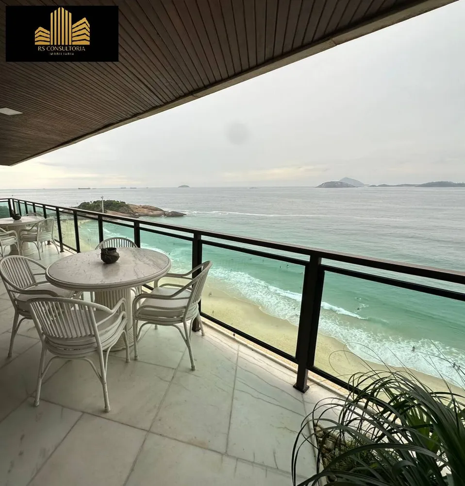 Apartamento, 3 quartos, 248 m² - Foto 1