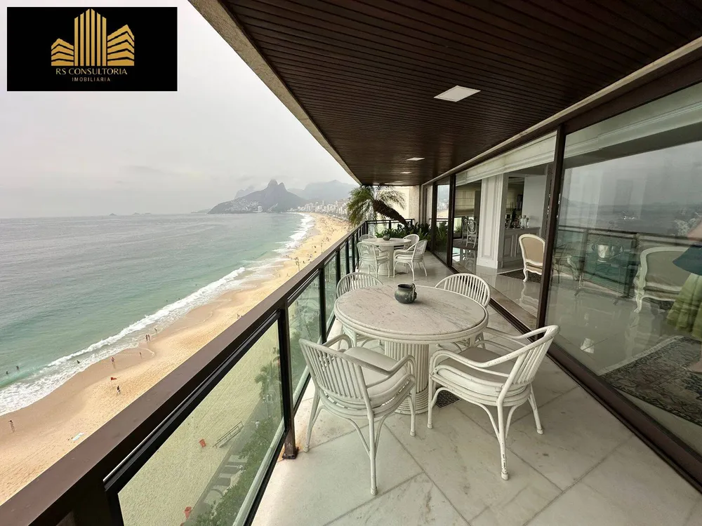Apartamento, 3 quartos, 248 m² - Foto 2