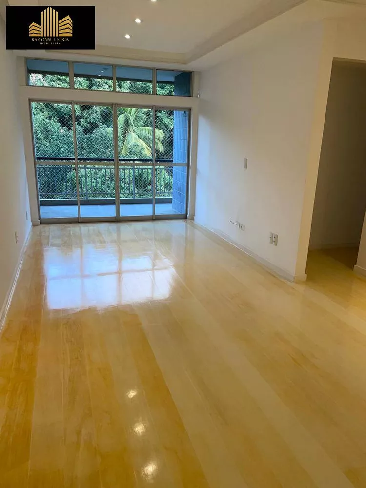 Apartamento à venda com 3 quartos, 114m² - Foto 2