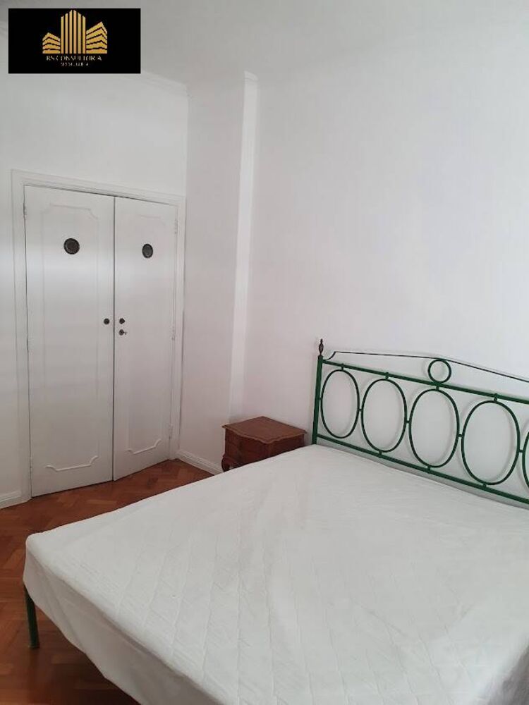 Apartamento para alugar com 3 quartos, 150m² - Foto 7