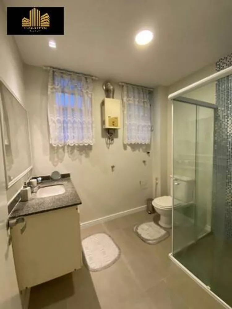 Apartamento para alugar com 3 quartos, 1500m² - Foto 5