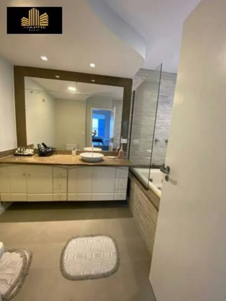 Apartamento para alugar com 3 quartos, 1500m² - Foto 8