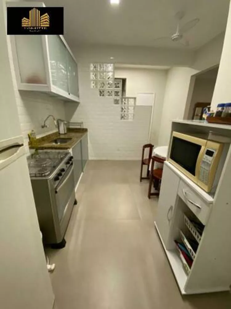 Apartamento para alugar com 3 quartos, 1500m² - Foto 4