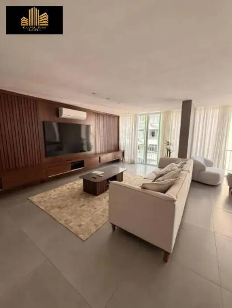 Apartamento, 3 quartos, 172 m² - Foto 1