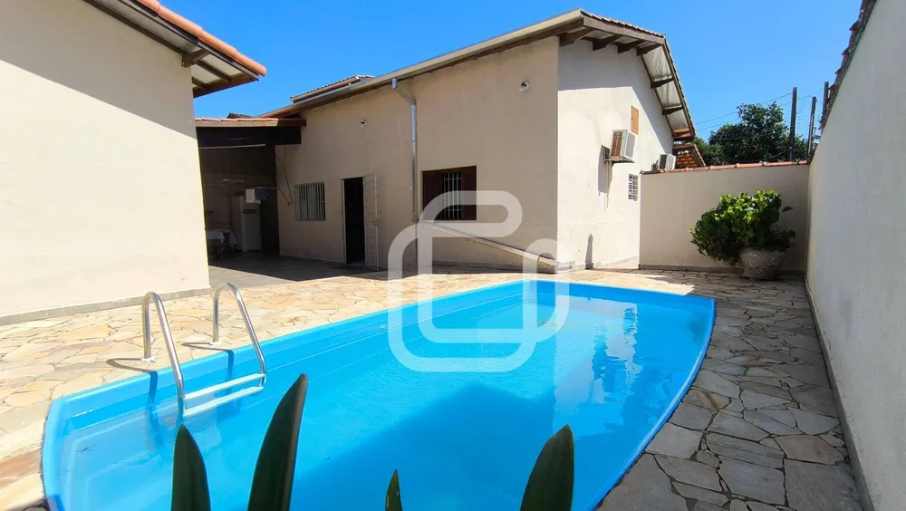 Casa, 4 quartos, 215 m² - Foto 2