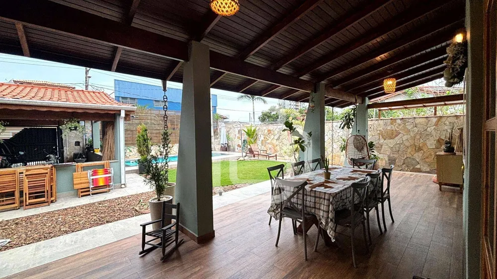 Casa, 4 quartos, 255 m² - Foto 5