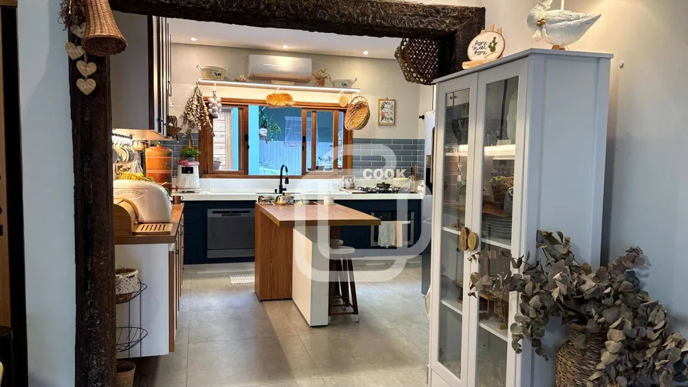 Casa, 4 quartos, 255 m² - Foto 14