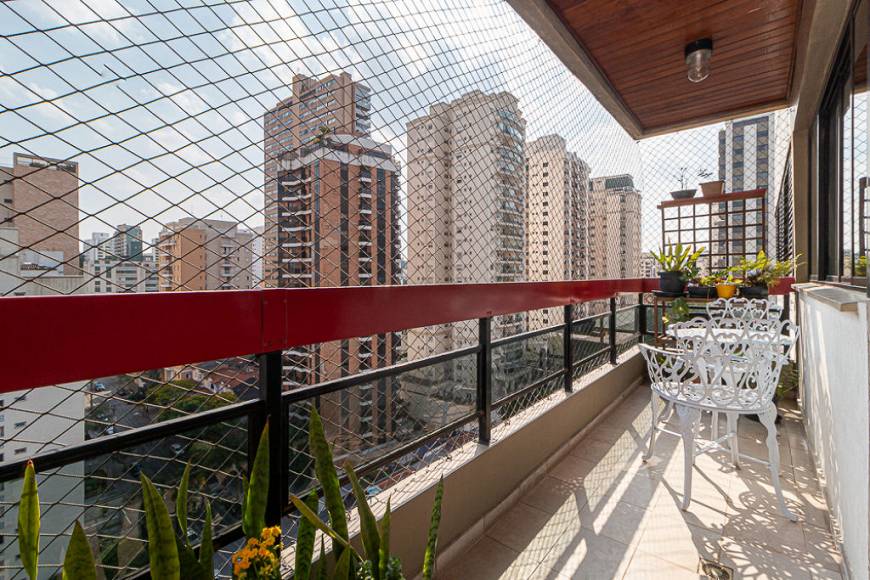 Cobertura à venda com 4 quartos, 225m² - Foto 4