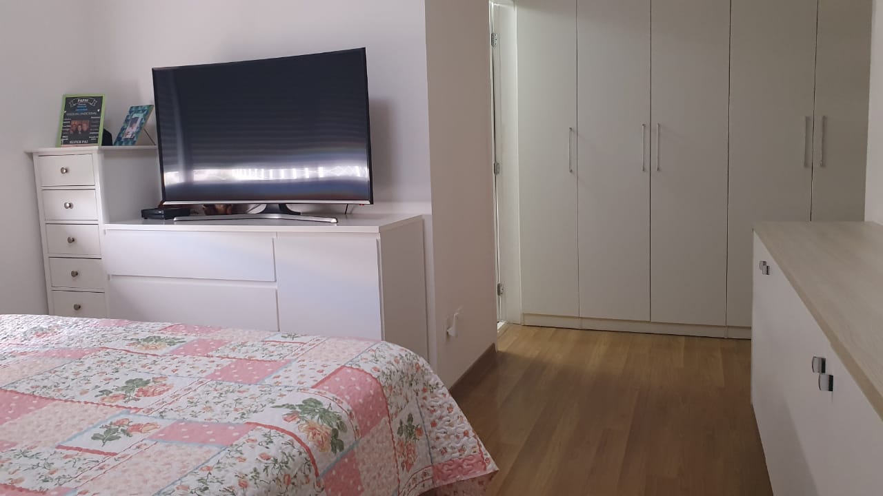 Apartamento à venda com 3 quartos, 128m² - Foto 4