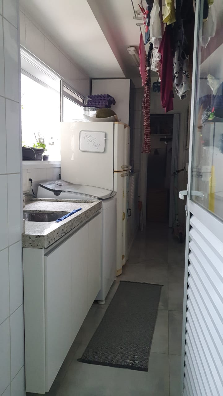 Apartamento à venda com 3 quartos, 128m² - Foto 12