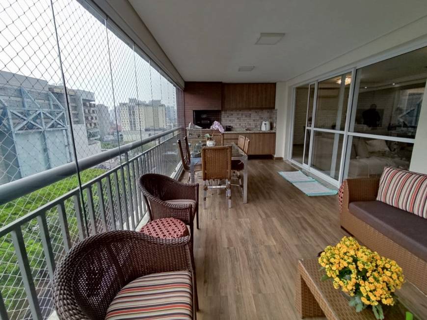 Apartamento à venda com 3 quartos, 128m² - Foto 6