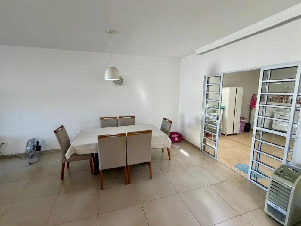 Casa, 3 quartos, 200 m² - Foto 6