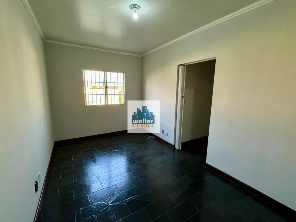 Apartamento à venda com 2 quartos, 57m² - Foto 1