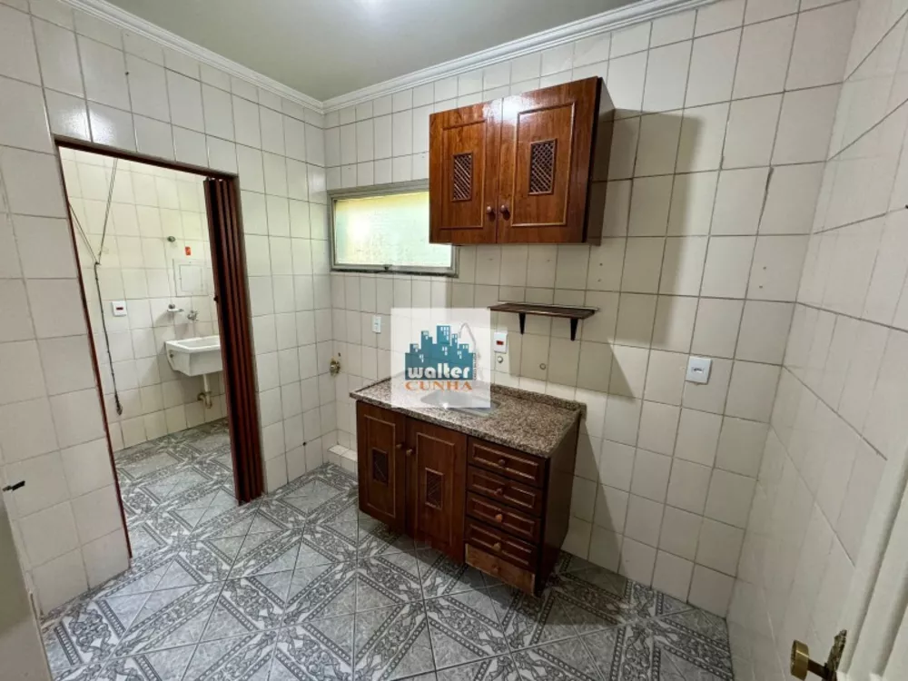 Apartamento à venda com 2 quartos, 57m² - Foto 4