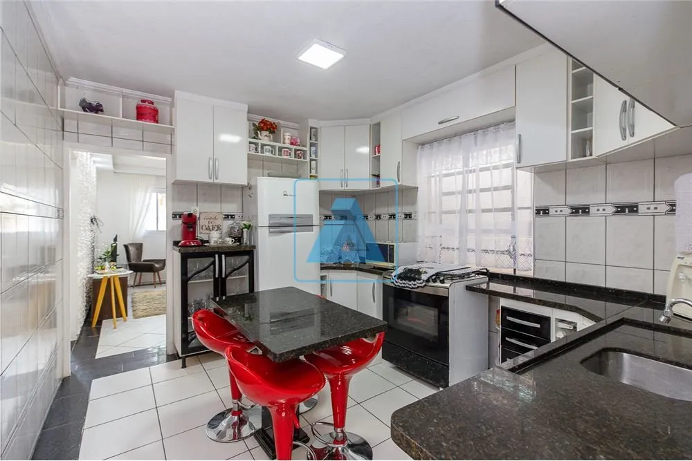 Casa, 3 quartos, 170 m² - Foto 4