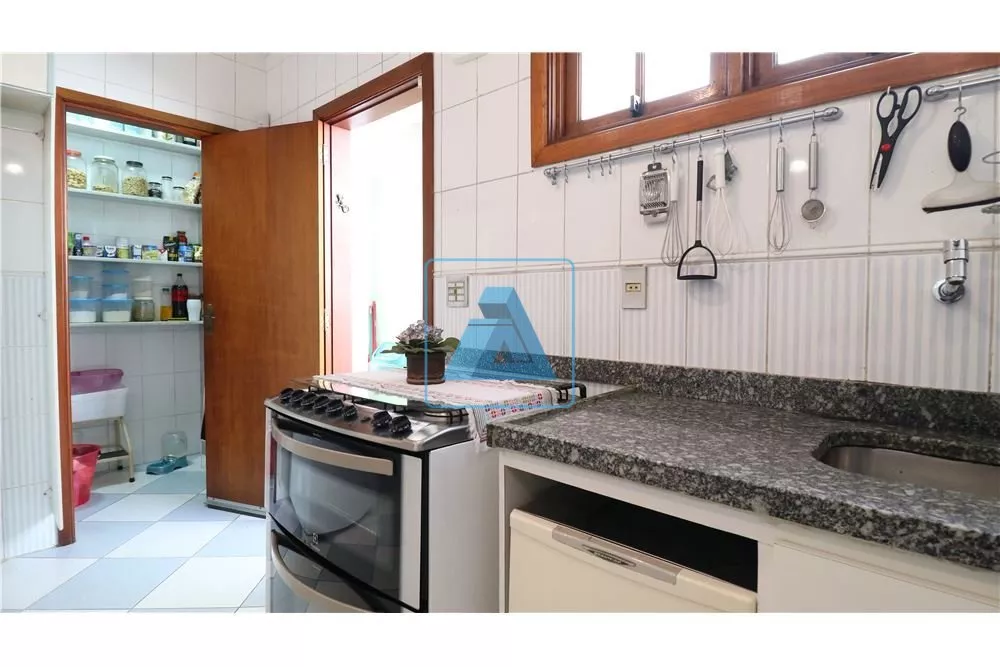 Casa, 3 quartos, 181 m² - Foto 7