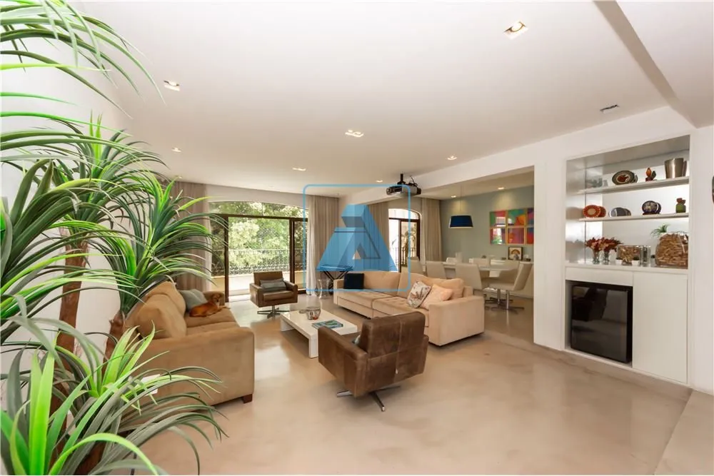 Apartamento, 4 quartos, 225 m² - Foto 1