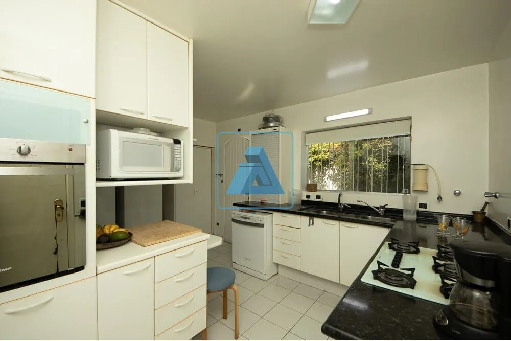 Casa, 4 quartos, 295 m² - Foto 6