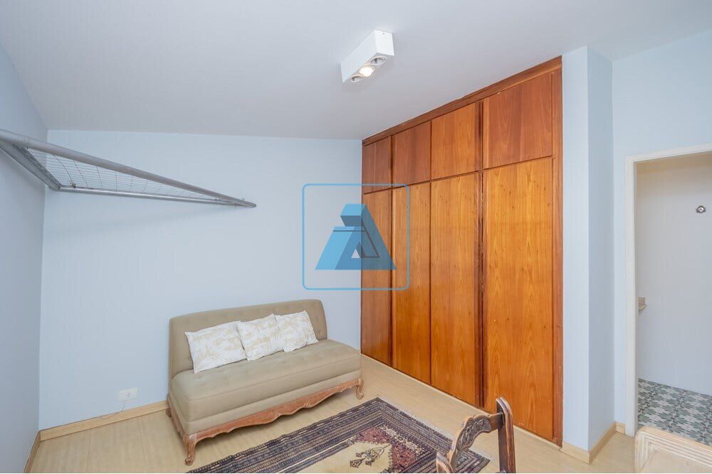 Casa, 4 quartos, 295 m² - Foto 9