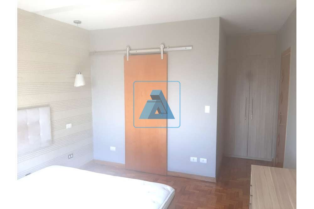 Apartamento à venda com 2 quartos, 135m² - Foto 4