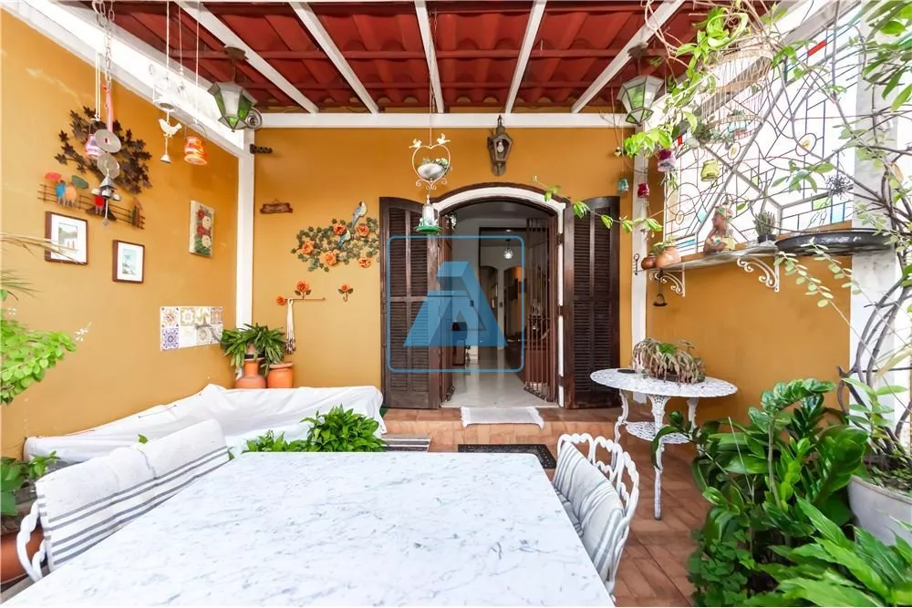 Casa, 4 quartos, 166 m² - Foto 2