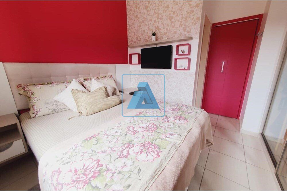 Casa à venda com 2 quartos, 72m² - Foto 1