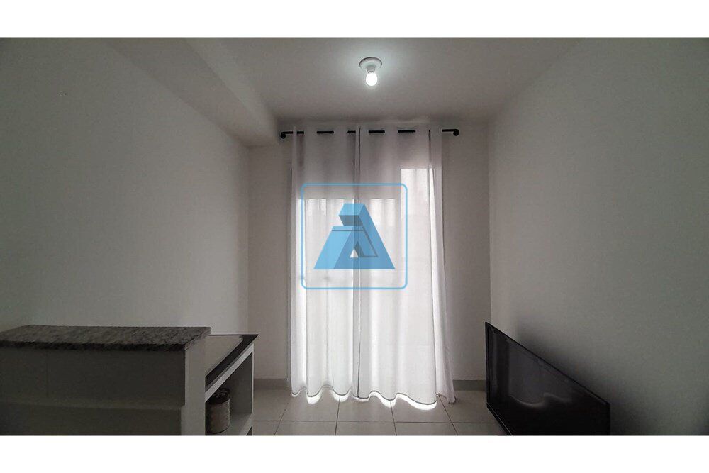 Apartamento, 1 quarto, 29 m² - Foto 2
