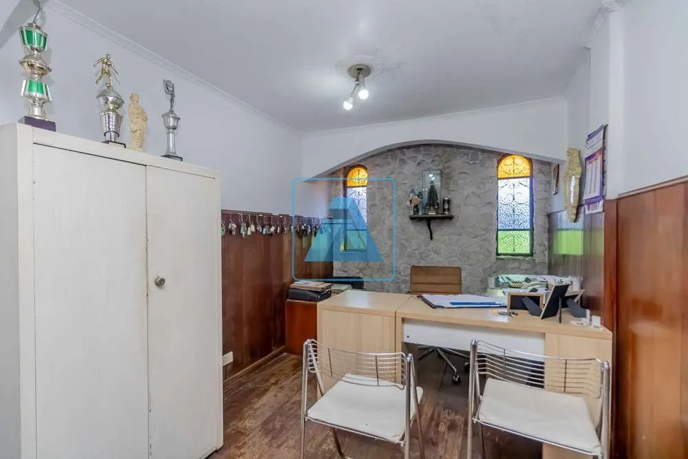 Casa, 4 quartos, 333 m² - Foto 1