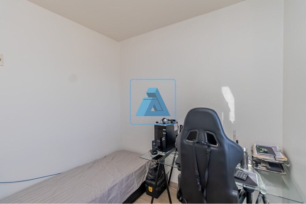 Apartamento à venda com 2 quartos, 64m² - Foto 5