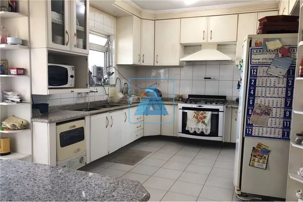 Cobertura, 3 quartos, 270 m² - Foto 3