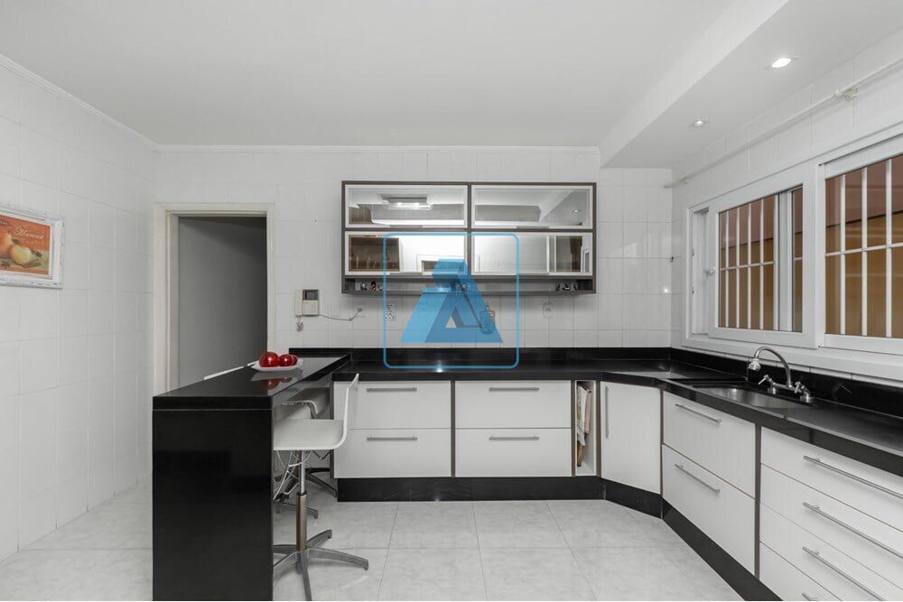 Casa, 3 quartos, 260 m² - Foto 2