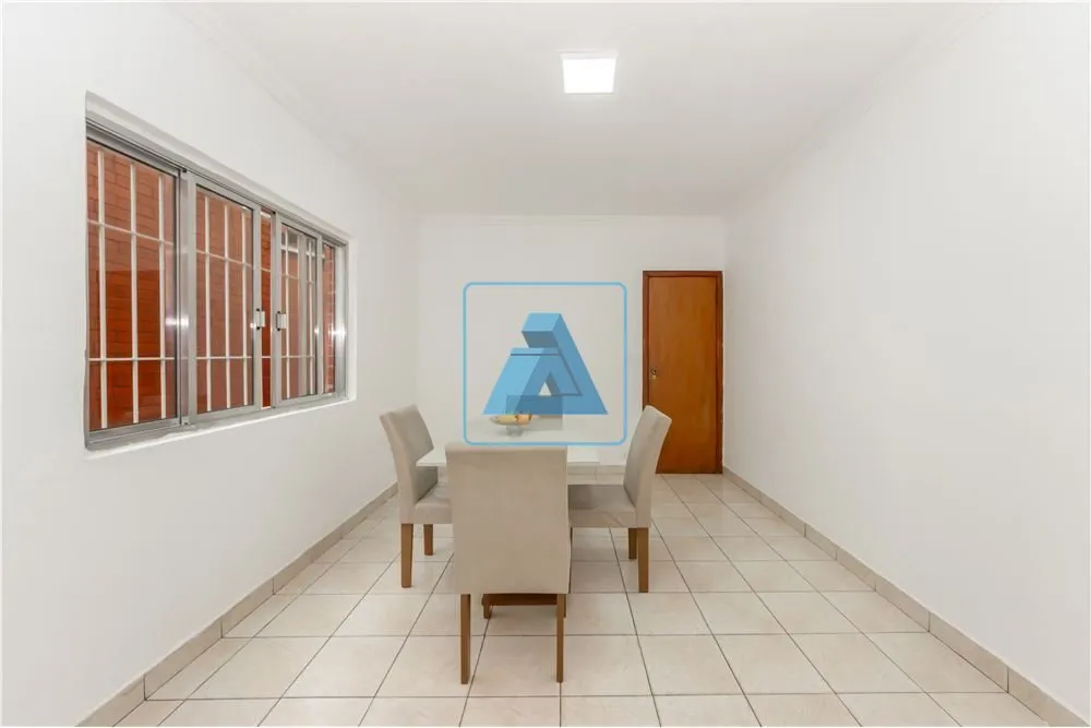Casa, 3 quartos, 167 m² - Foto 2