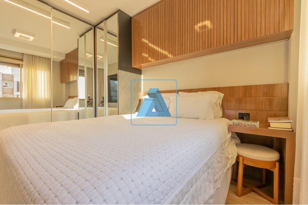 Apartamento à venda com 2 quartos, 93m² - Foto 6